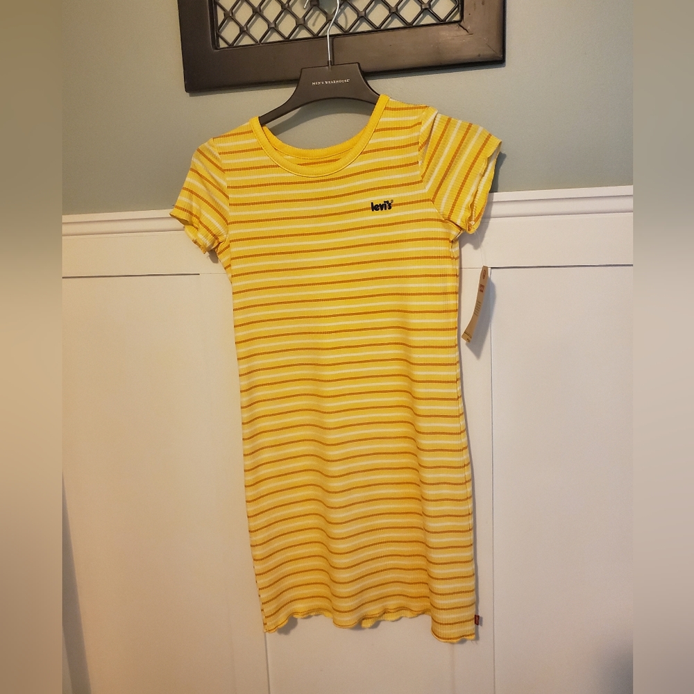 Levi, large, yellow, mustard yellow and white stripes